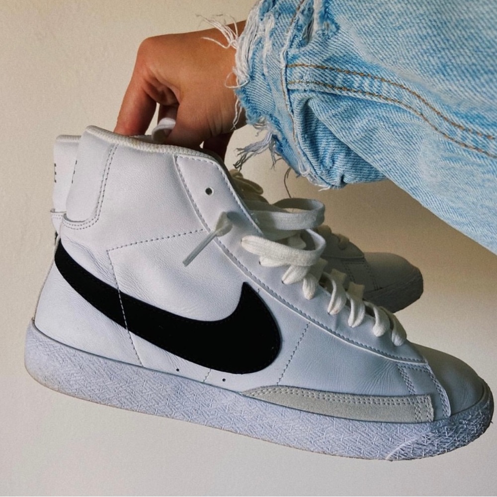 Nike Blazers Mens Size 8 - Fits about a womens size 9
